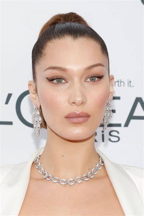 bella hadid makeup styles.